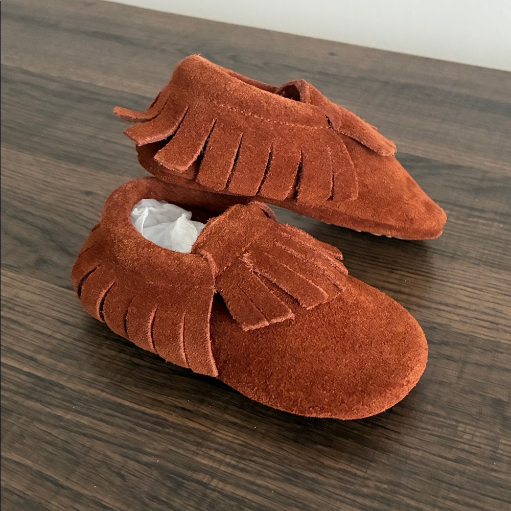Brown Suede Baby Moccasin Mocs size 4 (12 - 18) 5"